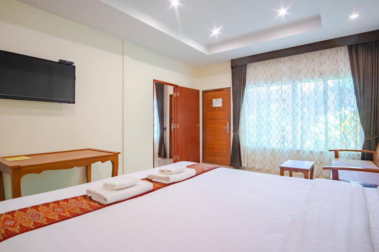 Prayai Changthai Resort Phuket Bagian luar foto